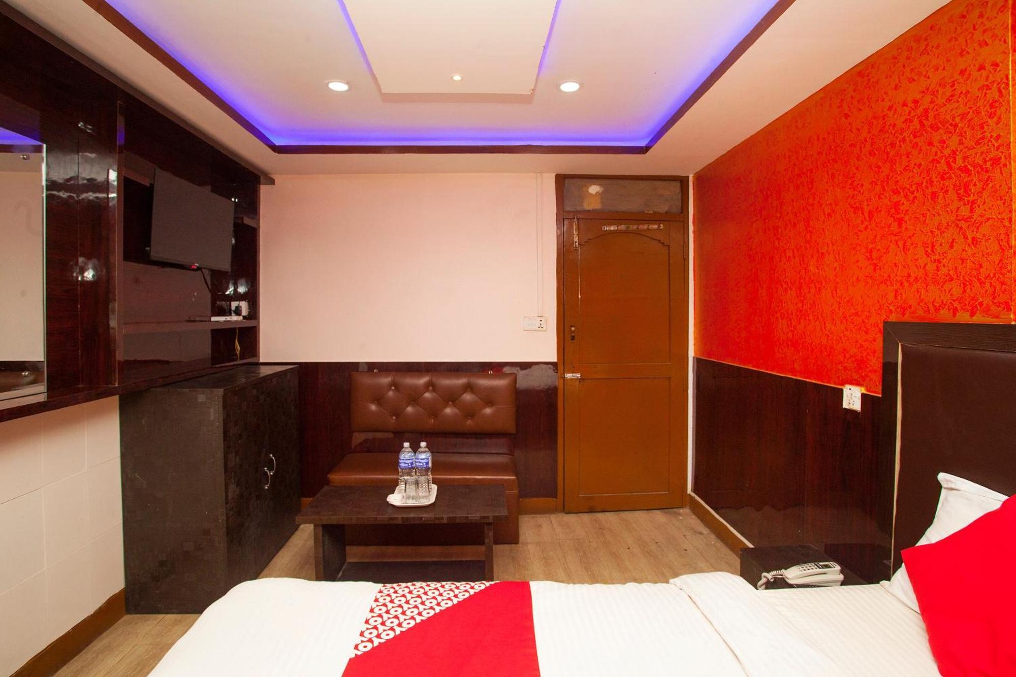 Oyo 809 Shree Guru Annex 2 Hotel Katmandu Eksteriør billede