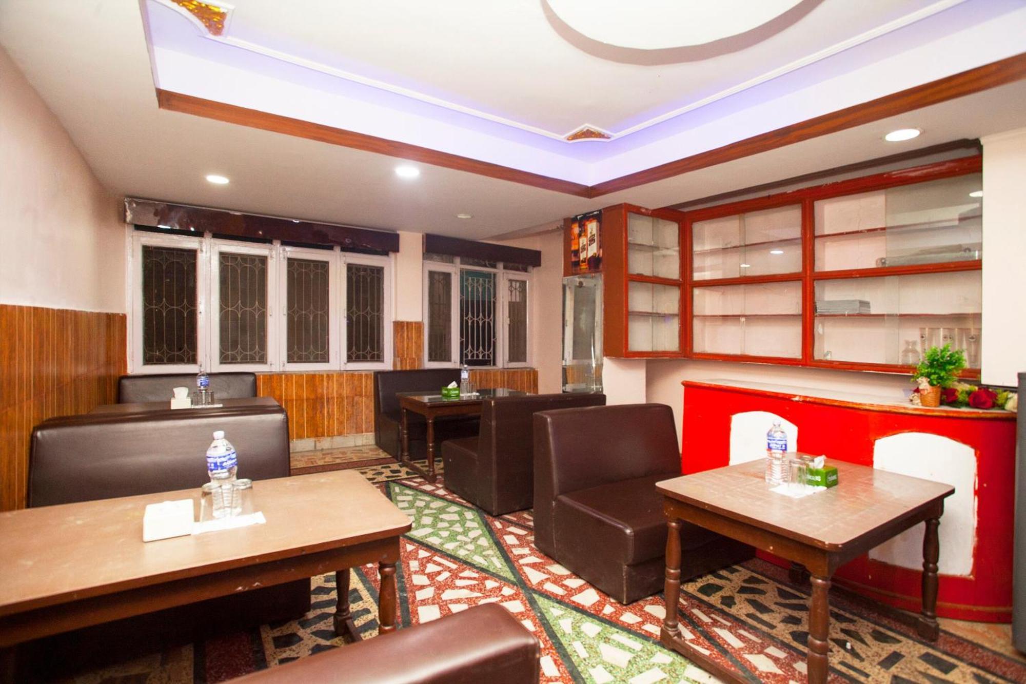 Oyo 809 Shree Guru Annex 2 Hotel Katmandu Eksteriør billede
