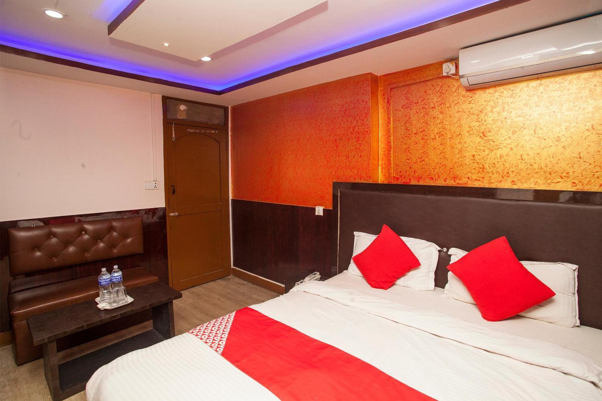 Oyo 809 Shree Guru Annex 2 Hotel Katmandu Eksteriør billede
