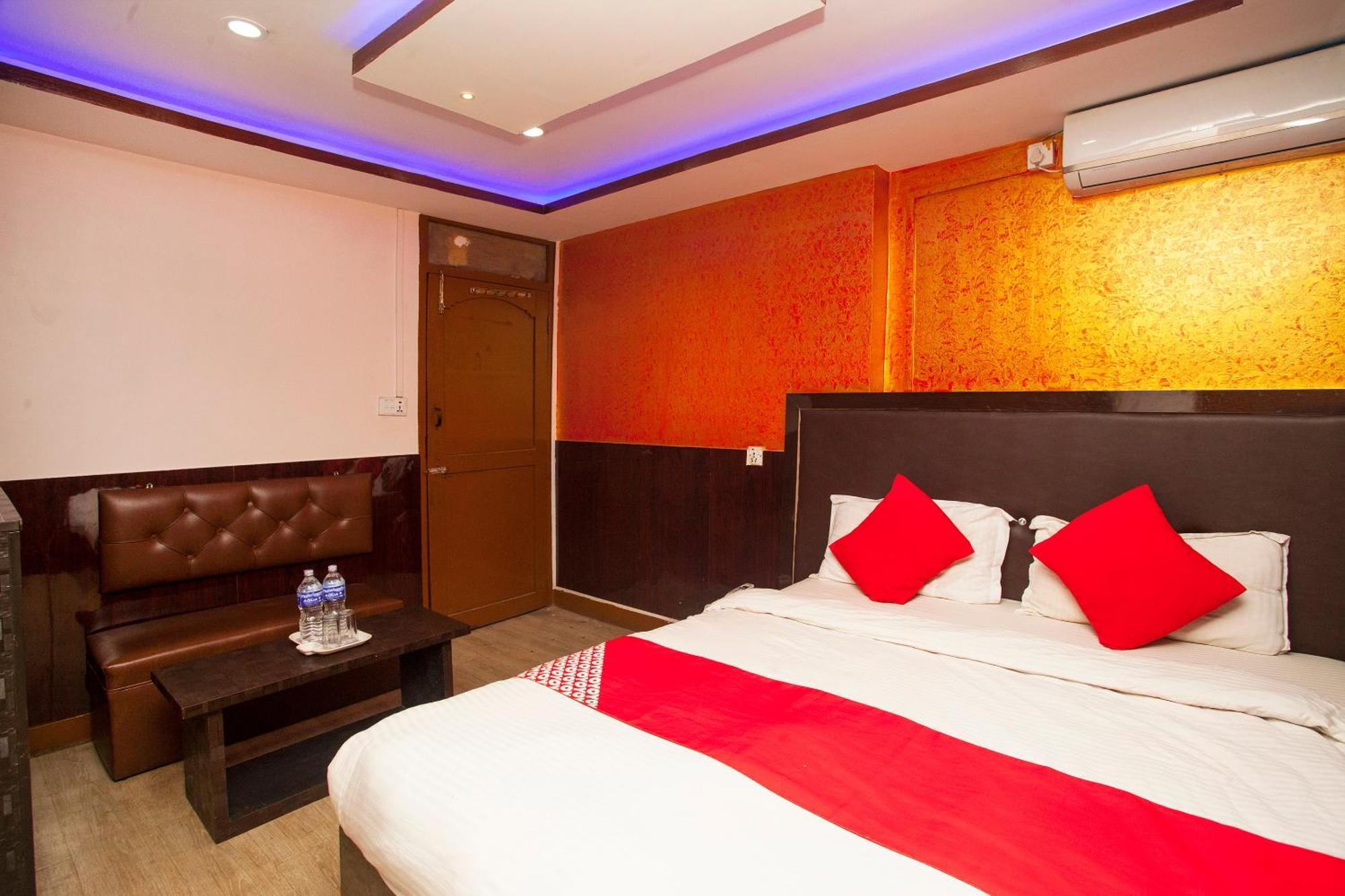 Oyo 809 Shree Guru Annex 2 Hotel Katmandu Eksteriør billede