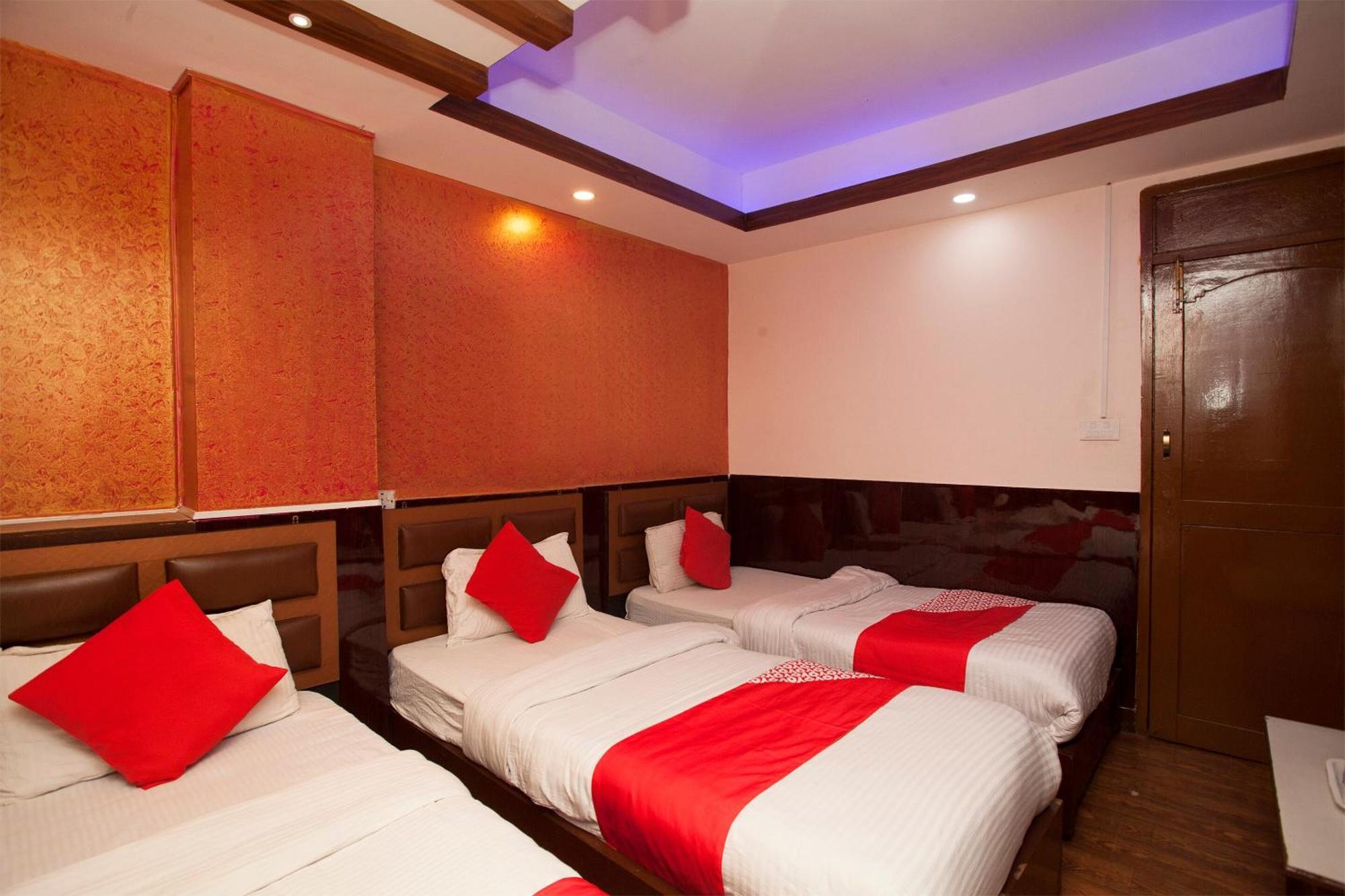 Oyo 809 Shree Guru Annex 2 Hotel Katmandu Eksteriør billede